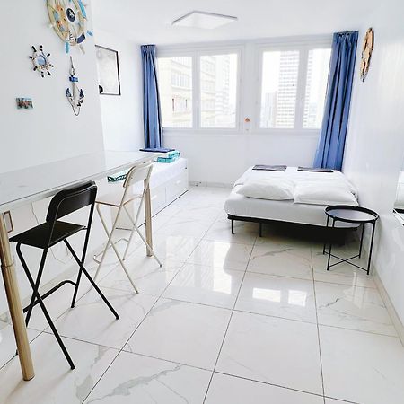 Apartment Near Subway And Supermarket Paris Extérieur photo