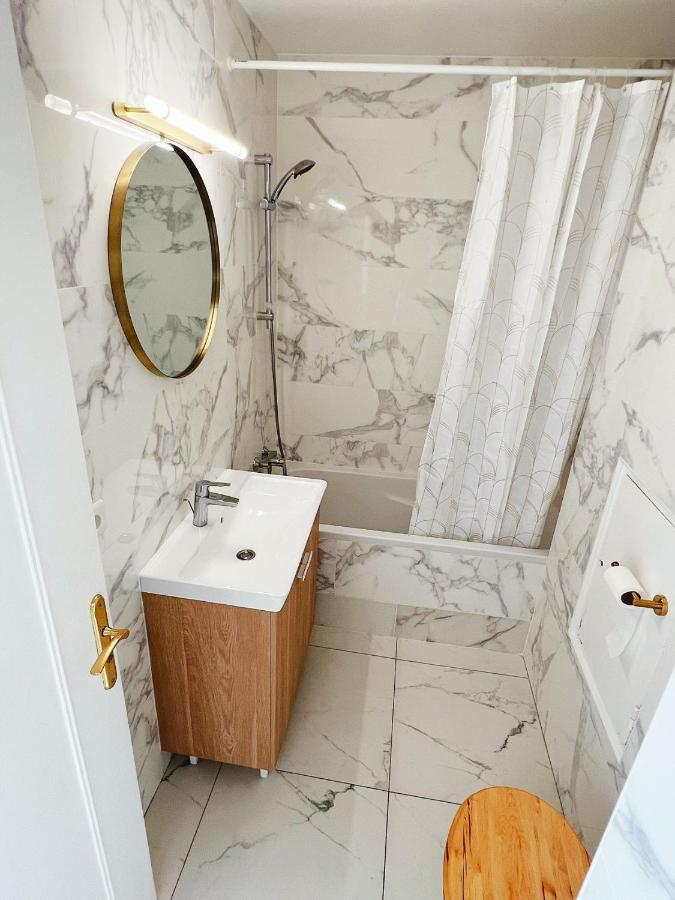 Apartment Near Subway And Supermarket Paris Extérieur photo