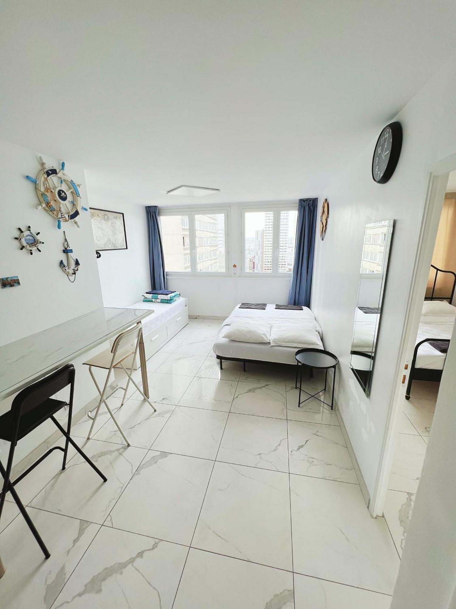 Apartment Near Subway And Supermarket Paris Extérieur photo